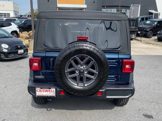 new 2025 Jeep Wrangler car, priced at $39,422