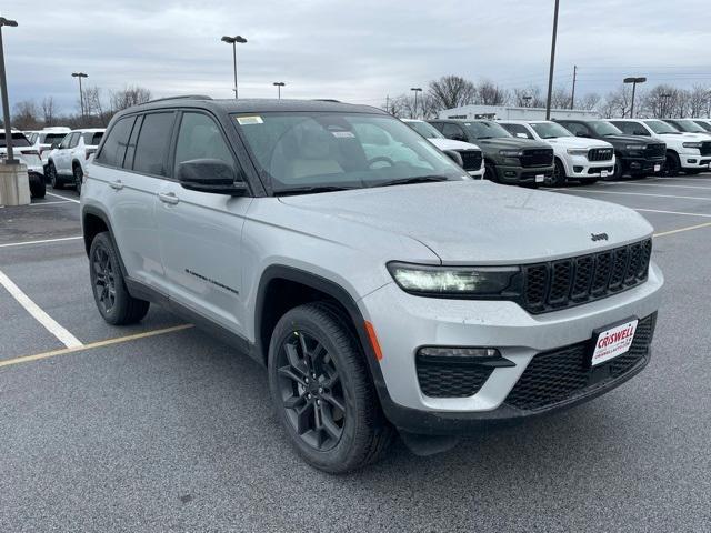 new 2025 Jeep Grand Cherokee car, priced at $50,020
