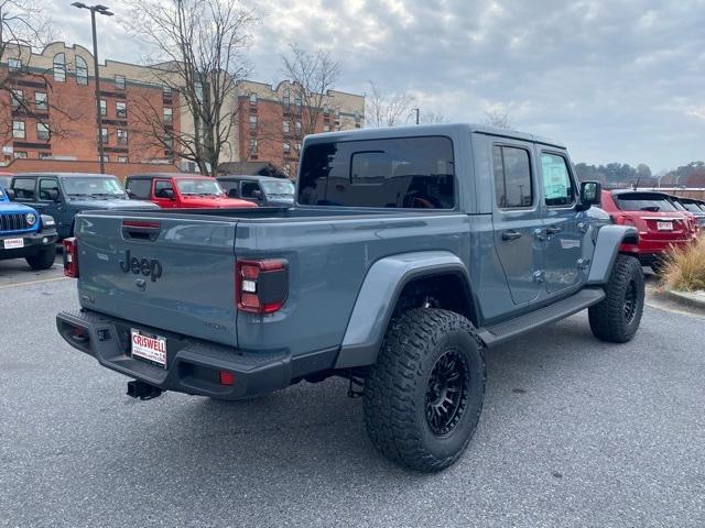 new 2025 Jeep Gladiator car, priced at $52,250