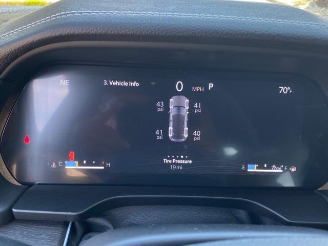 new 2025 Jeep Grand Cherokee car, priced at $40,000