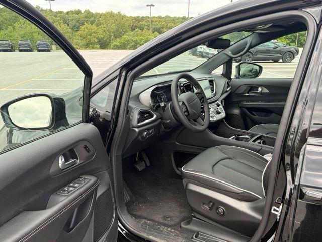 new 2027 Chrysler Pacifica car, priced at $54,800