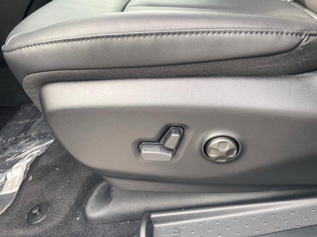 new 2026 Chrysler Pacifica car, priced at $41,385