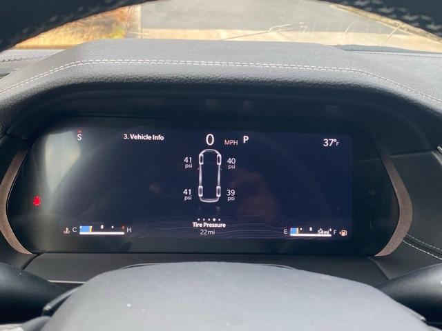 new 2025 Jeep Grand Cherokee L car, priced at $48,662