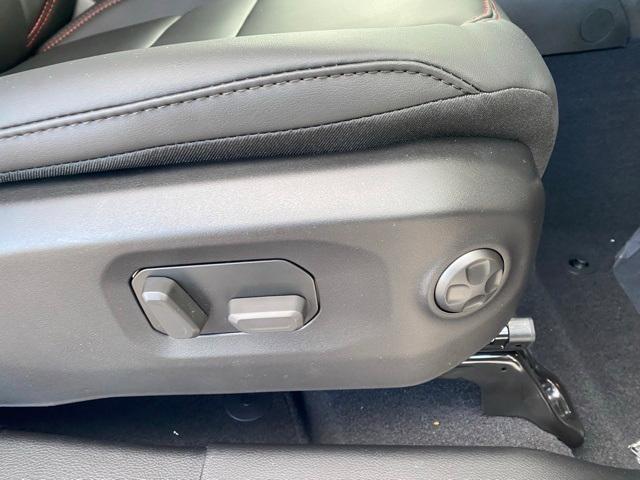 new 2026 Jeep Gladiator car, priced at $55,546