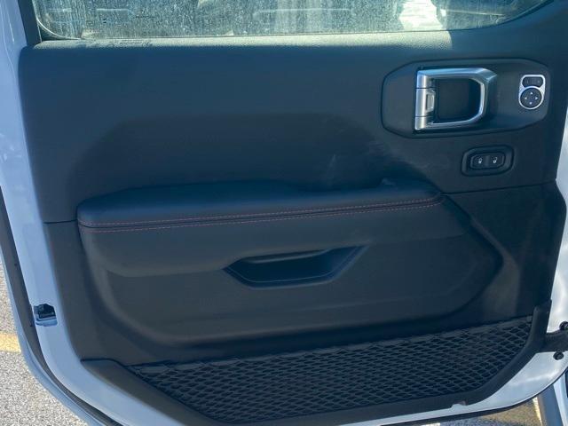 new 2026 Jeep Gladiator car, priced at $54,801