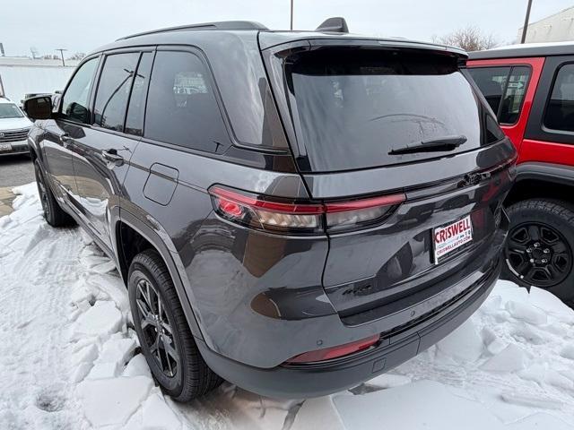 new 2025 Jeep Grand Cherokee car, priced at $42,956
