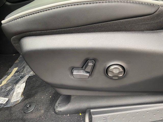 new 2026 Chrysler Pacifica car, priced at $46,406