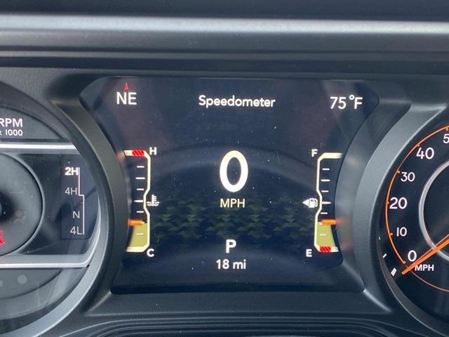 new 2025 Jeep Wrangler car, priced at $47,250