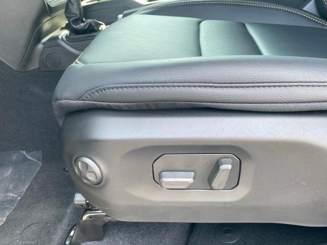 new 2025 Jeep Wrangler car, priced at $47,250