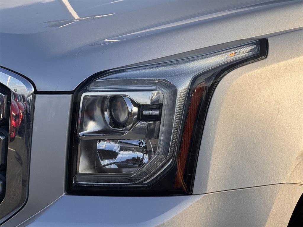 used 2019 GMC Yukon car, priced at $26,895
