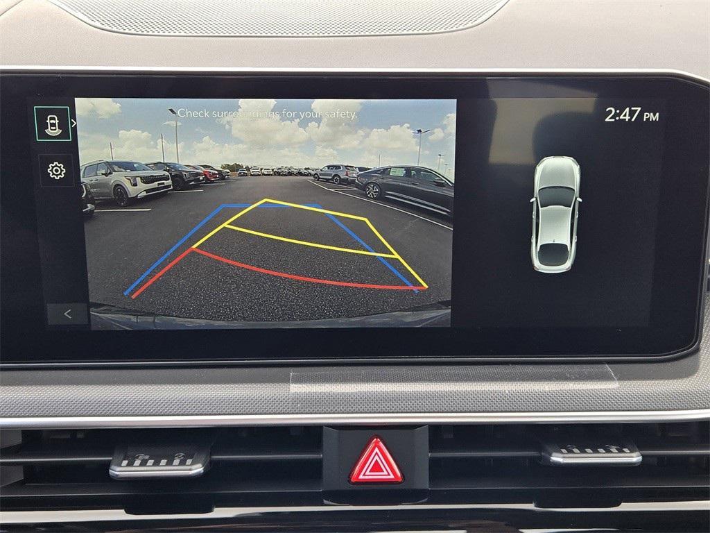 new 2026 Kia K5 car, priced at $25,065