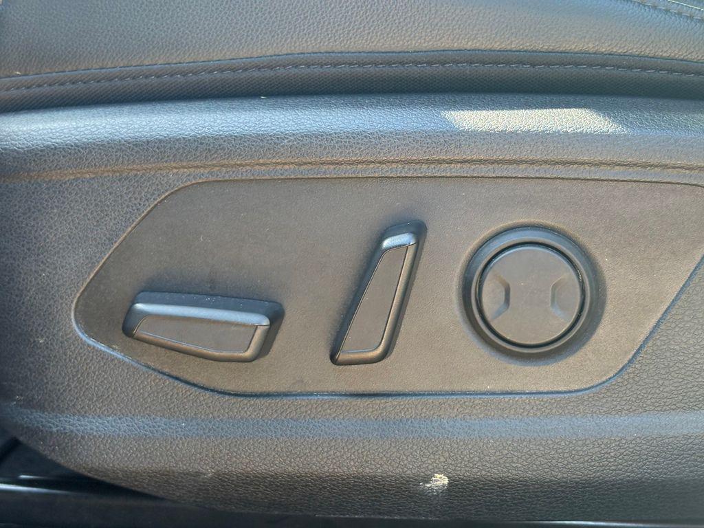 used 2025 Kia Sportage car, priced at $26,995
