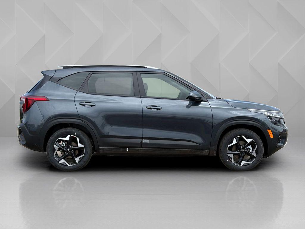new 2026 Kia Seltos car, priced at $26,305
