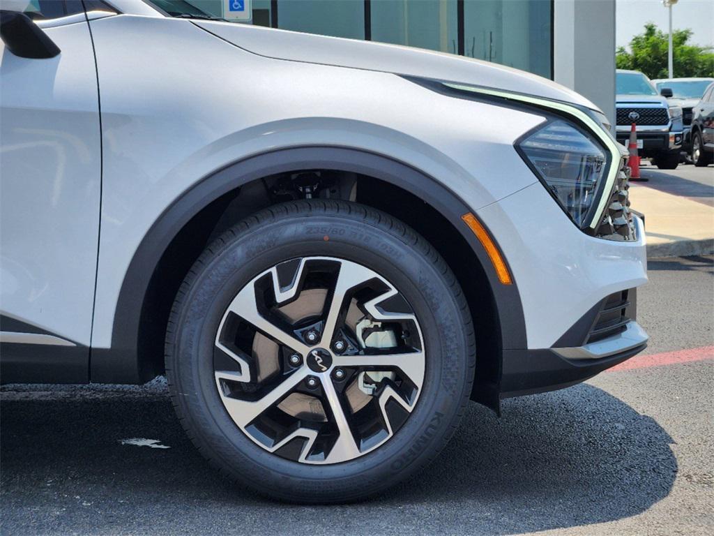 new 2025 Kia Sportage car, priced at $30,835