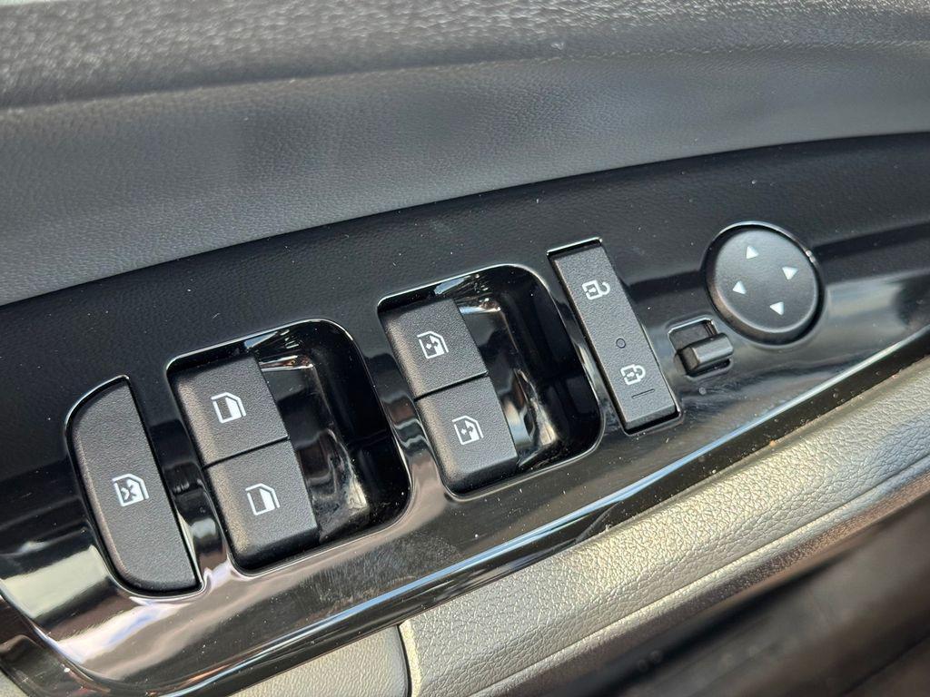 used 2025 Kia Sportage car, priced at $27,989