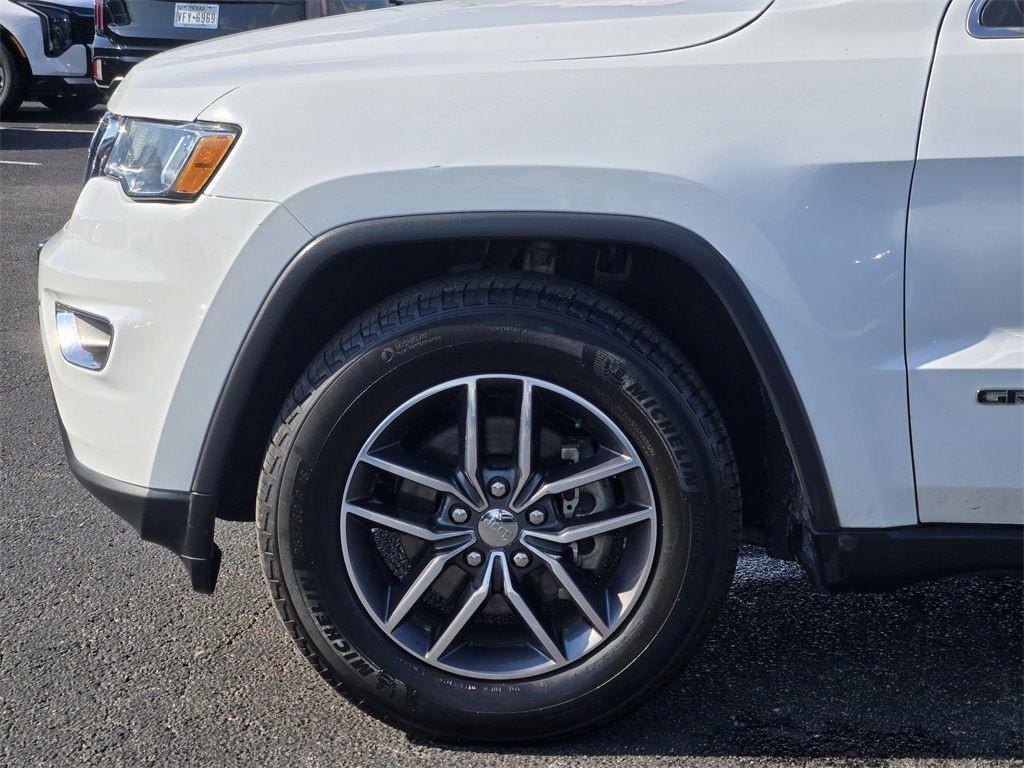 used 2018 Jeep Grand Cherokee car, priced at $12,585