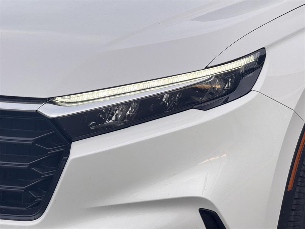 used 2025 Honda CR-V car, priced at $25,410