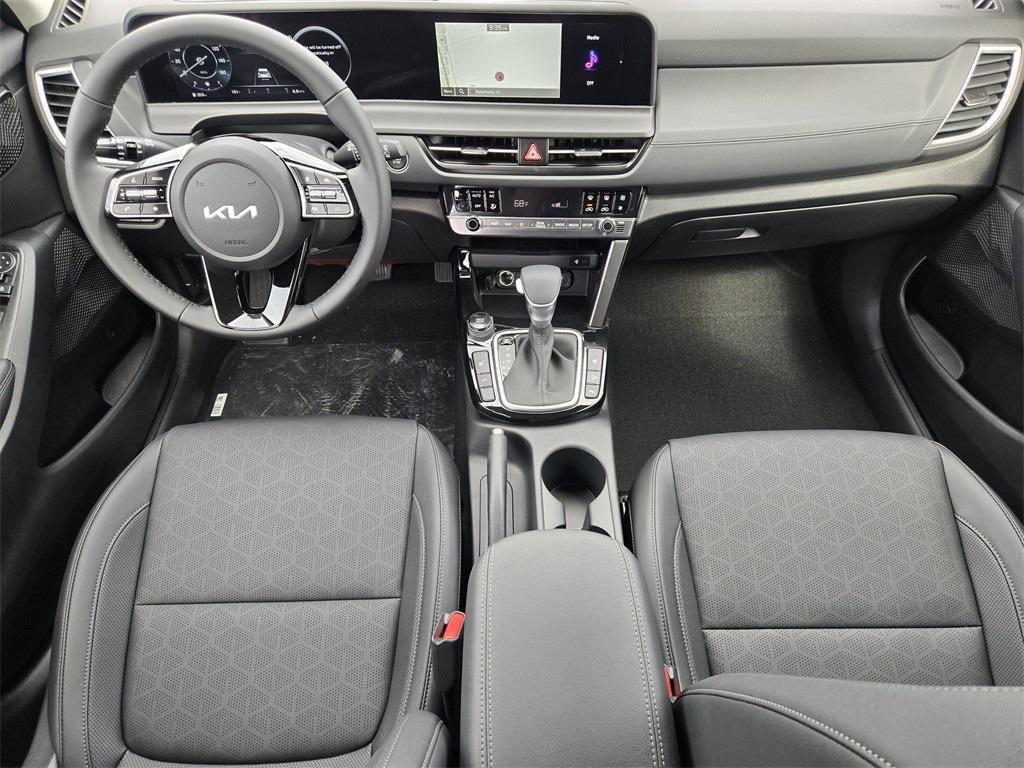 new 2026 Kia Seltos car, priced at $26,025