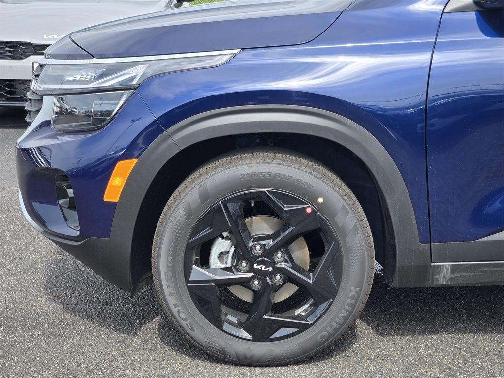 new 2026 Kia Seltos car, priced at $26,025