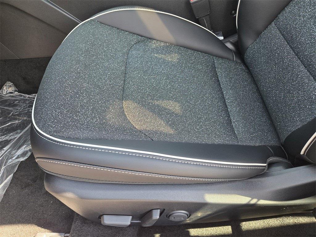 new 2025 Kia K4 car, priced at $23,230