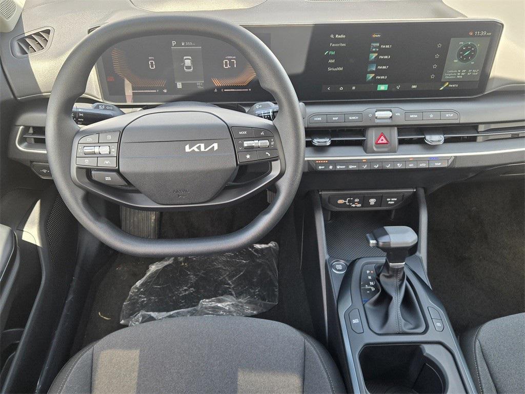 new 2025 Kia K4 car, priced at $23,060