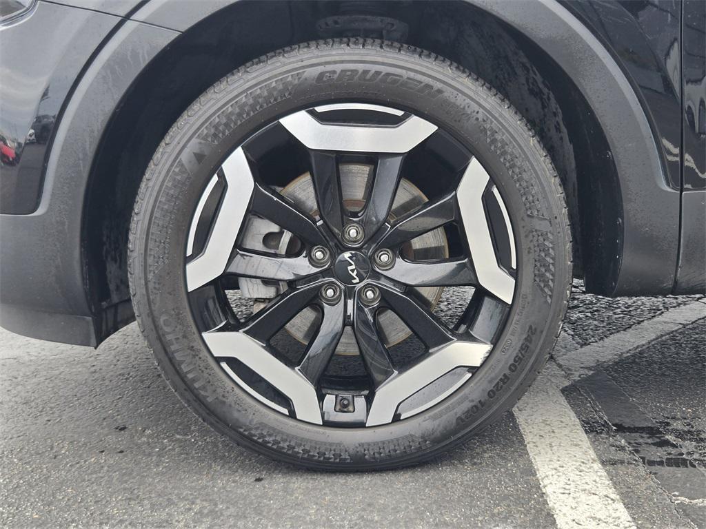 used 2023 Kia Telluride car, priced at $24,325