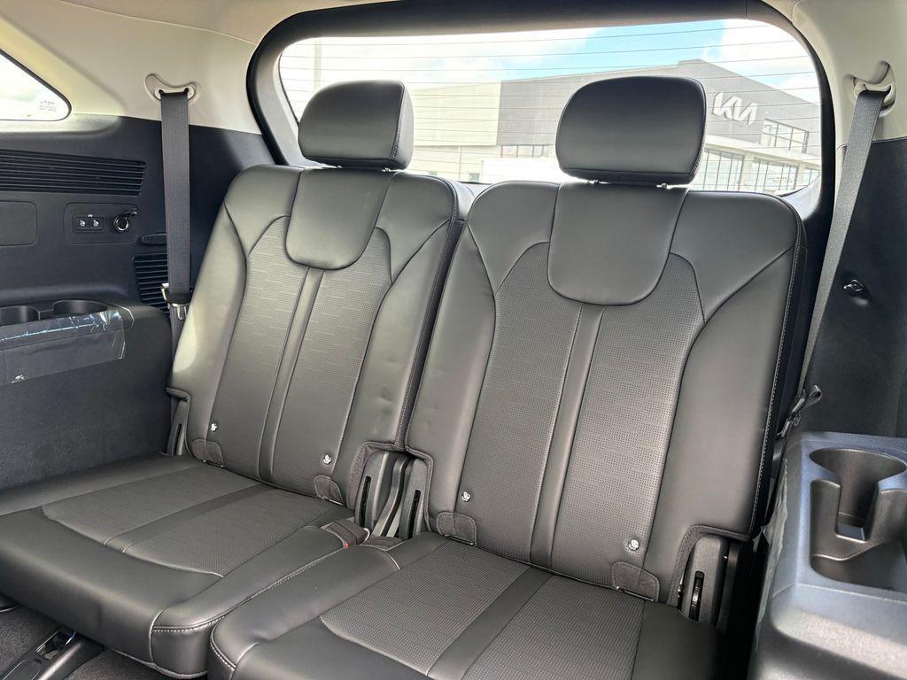 new 2026 Kia Sorento car, priced at $36,463
