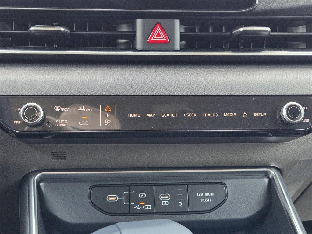 new 2026 Kia Carnival car, priced at $40,174