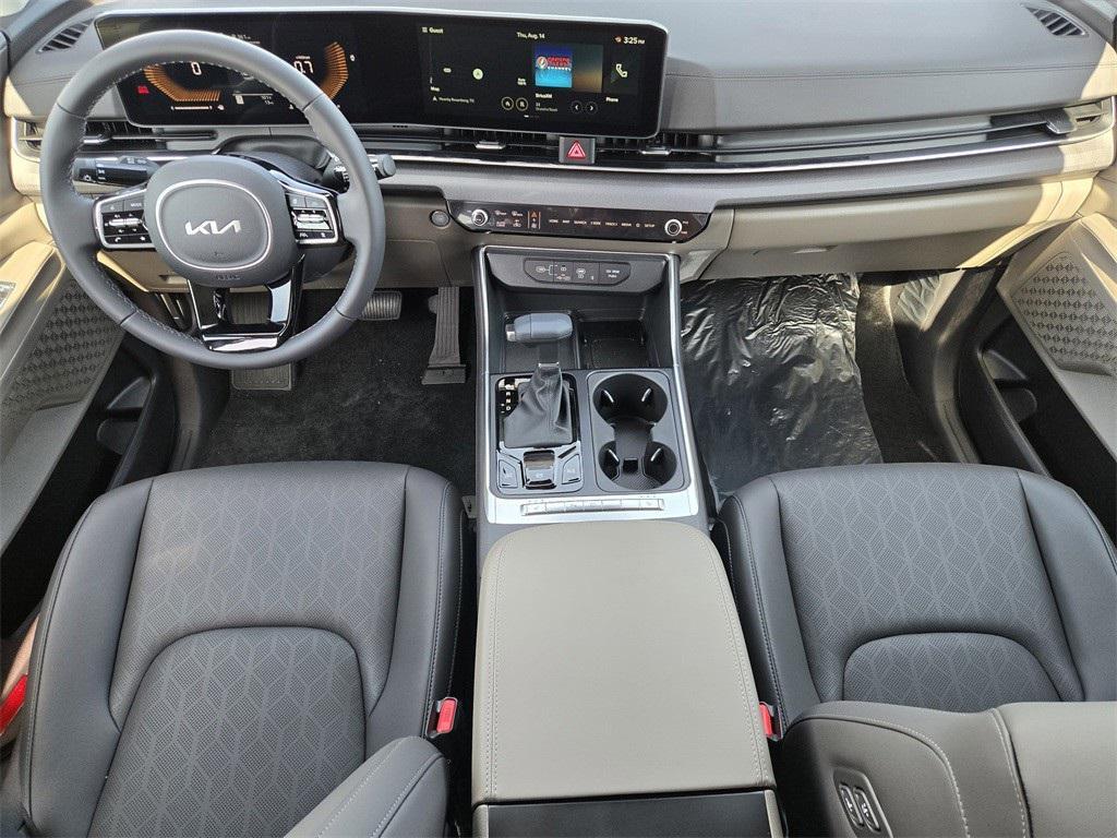 new 2026 Kia Carnival car, priced at $40,174