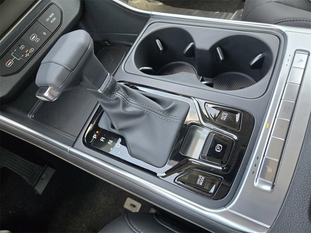 new 2026 Kia Carnival car, priced at $40,174