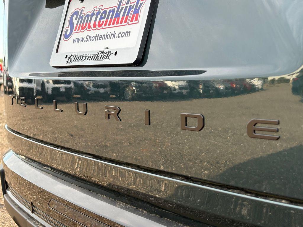 new 2027 Kia Telluride Hybrid car, priced at $57,150