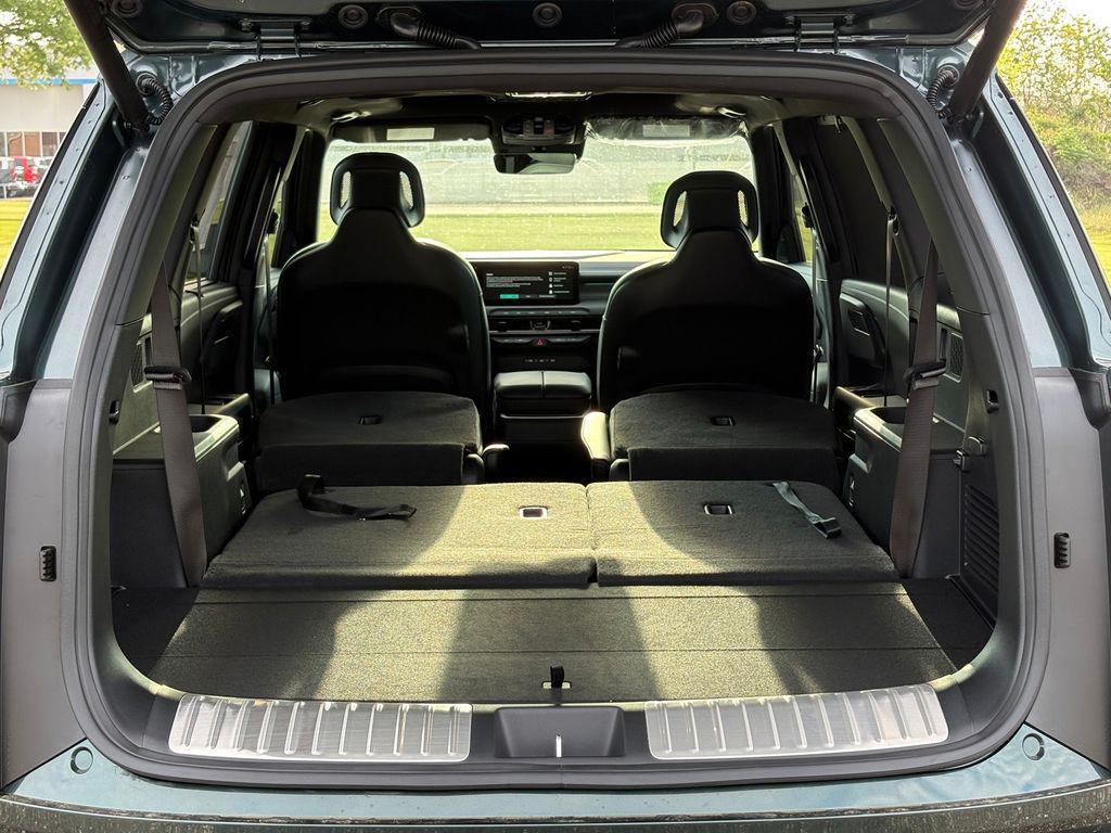 new 2027 Kia Telluride Hybrid car, priced at $57,150