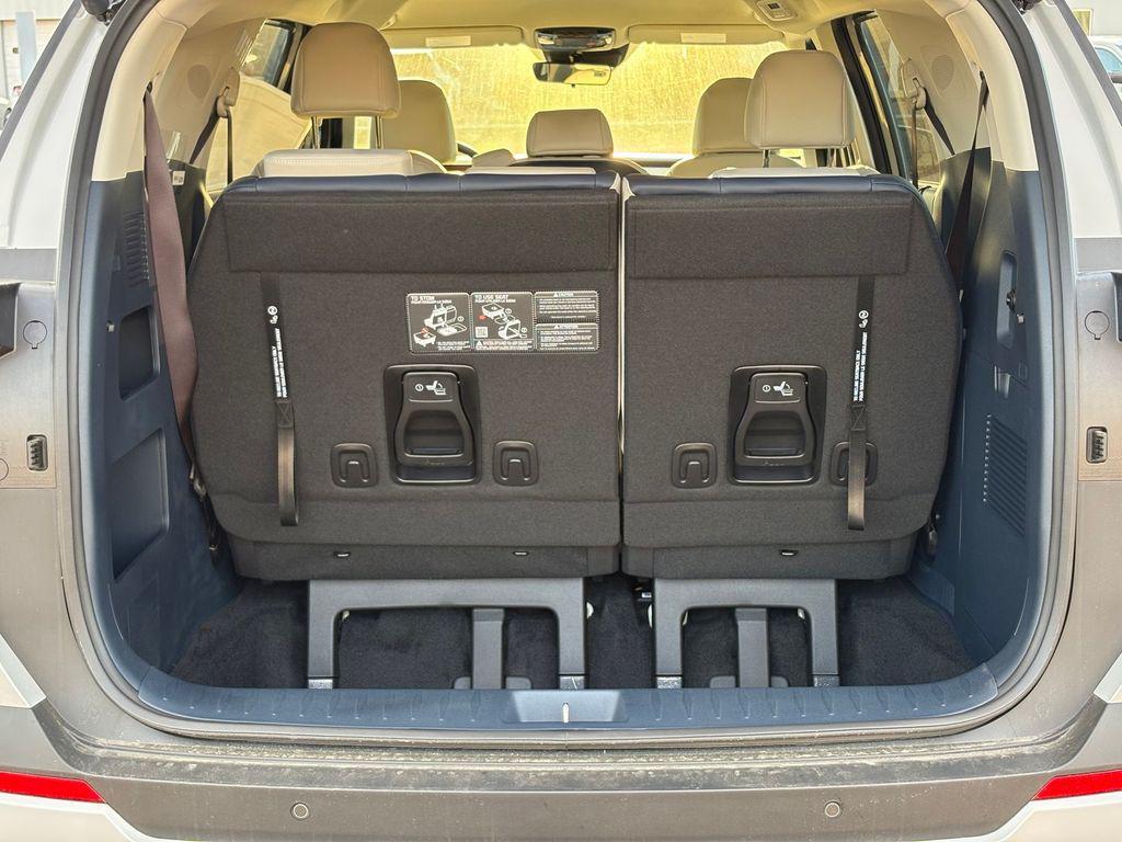 new 2026 Kia Carnival Hybrid car, priced at $42,926