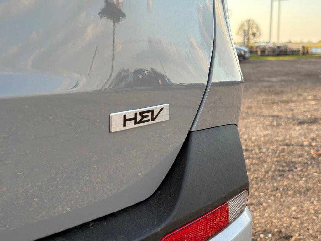 new 2026 Kia Carnival Hybrid car, priced at $42,926