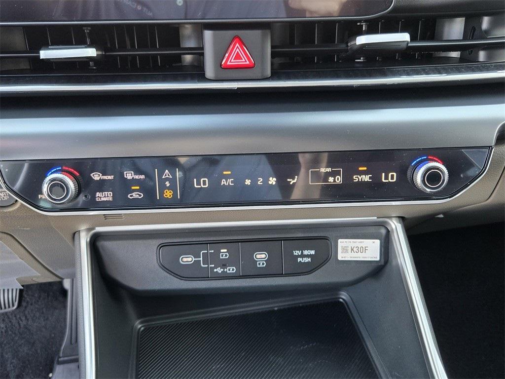 new 2026 Kia Carnival car, priced at $38,485