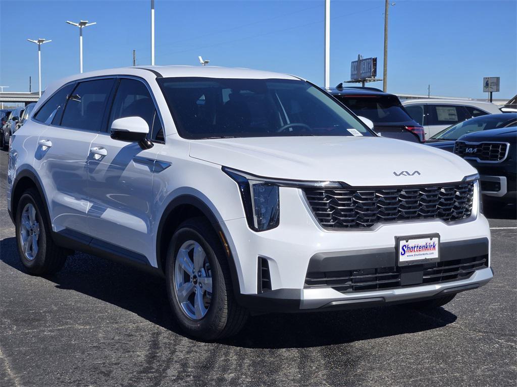 new 2026 Kia Sorento car, priced at $31,930
