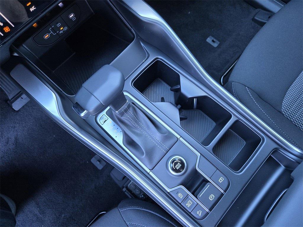 new 2026 Kia Sorento car, priced at $30,430