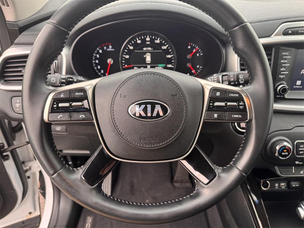 used 2019 Kia Sorento car, priced at $16,999