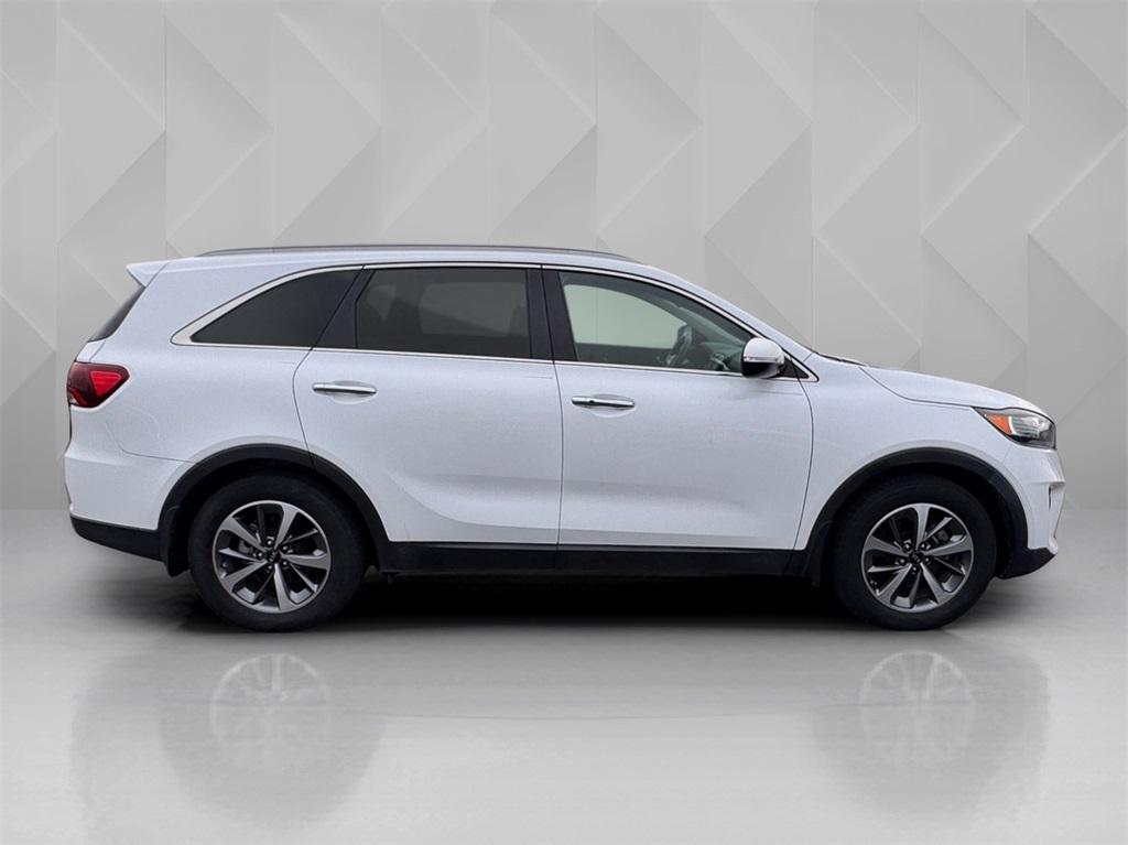 used 2019 Kia Sorento car, priced at $16,999