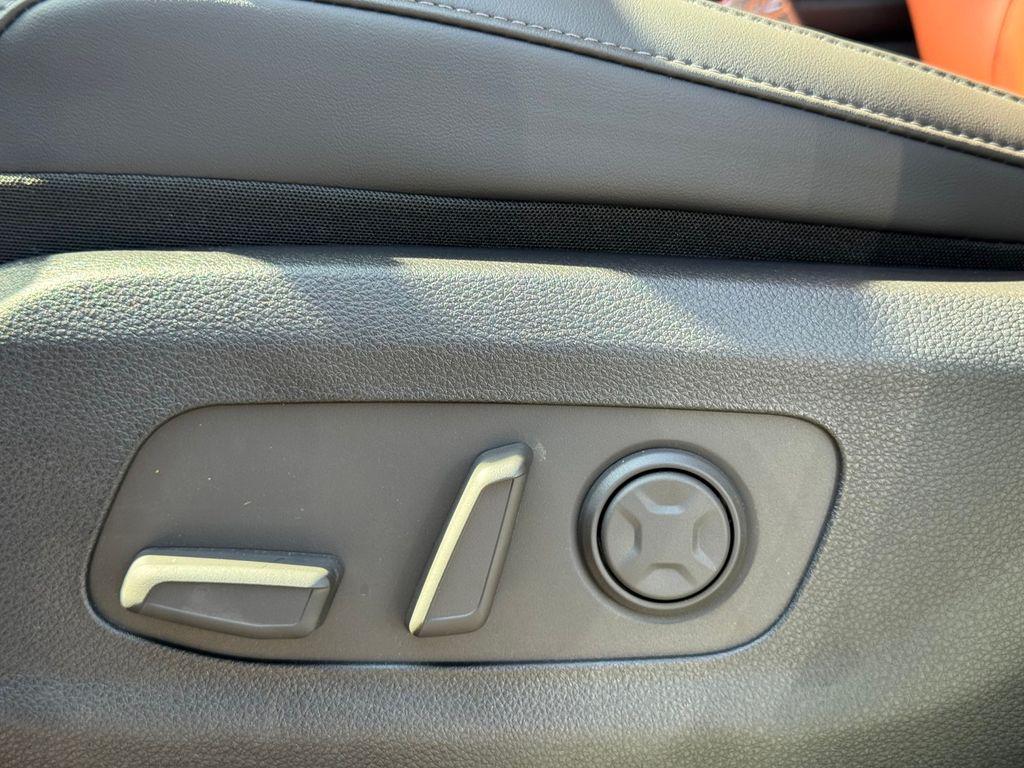 new 2026 Kia Carnival Hybrid car, priced at $42,926