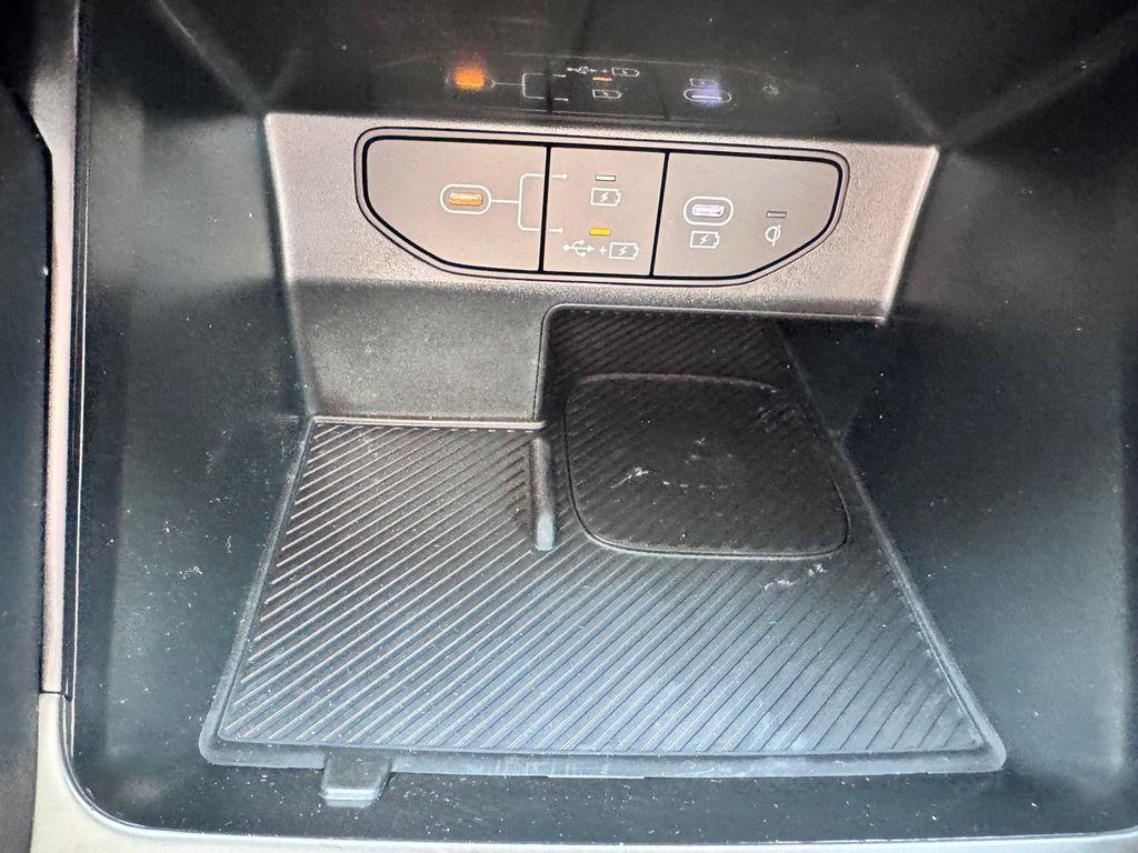 new 2026 Kia Sorento car, priced at $35,330