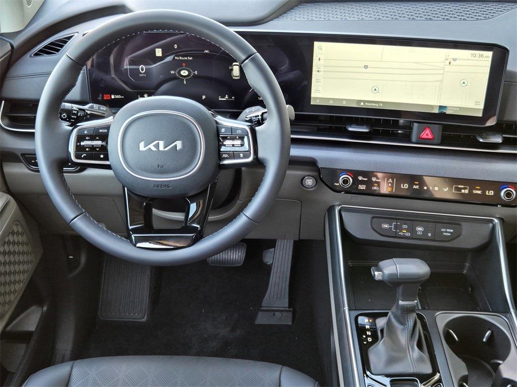 new 2026 Kia Carnival car, priced at $45,439