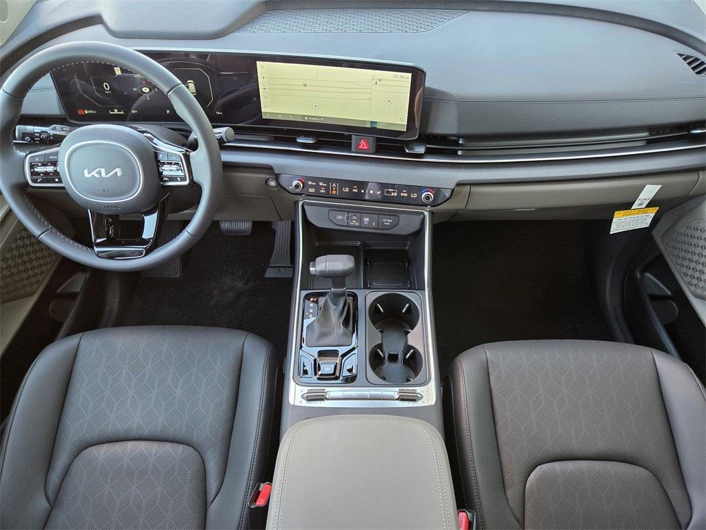 new 2026 Kia Carnival car, priced at $45,439
