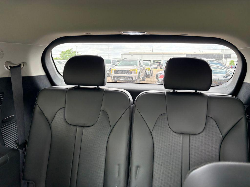 new 2026 Kia Sorento car, priced at $40,164