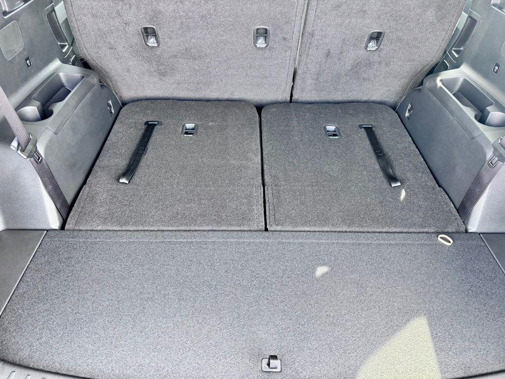 new 2026 Kia Sorento car, priced at $32,895