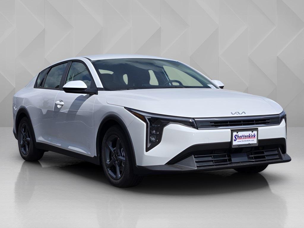 new 2025 Kia K4 car, priced at $22,230