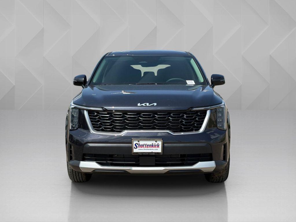 new 2026 Kia Sorento car, priced at $30,901