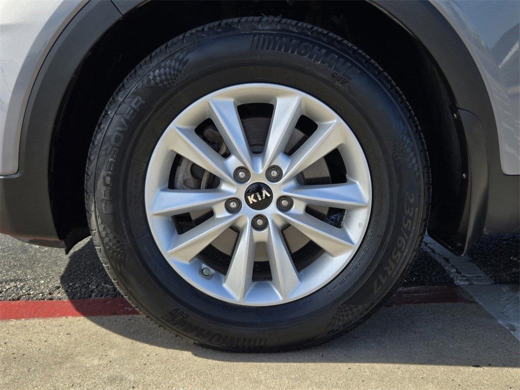 used 2020 Kia Sorento car, priced at $14,613