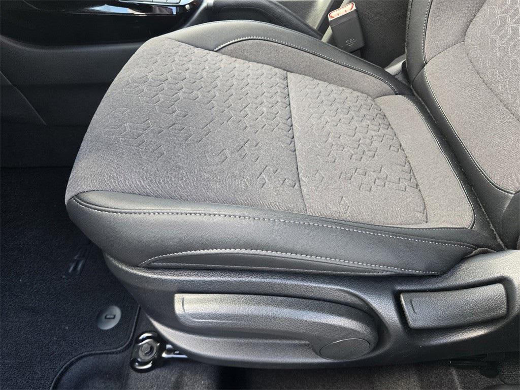 new 2025 Kia Seltos car, priced at $26,565