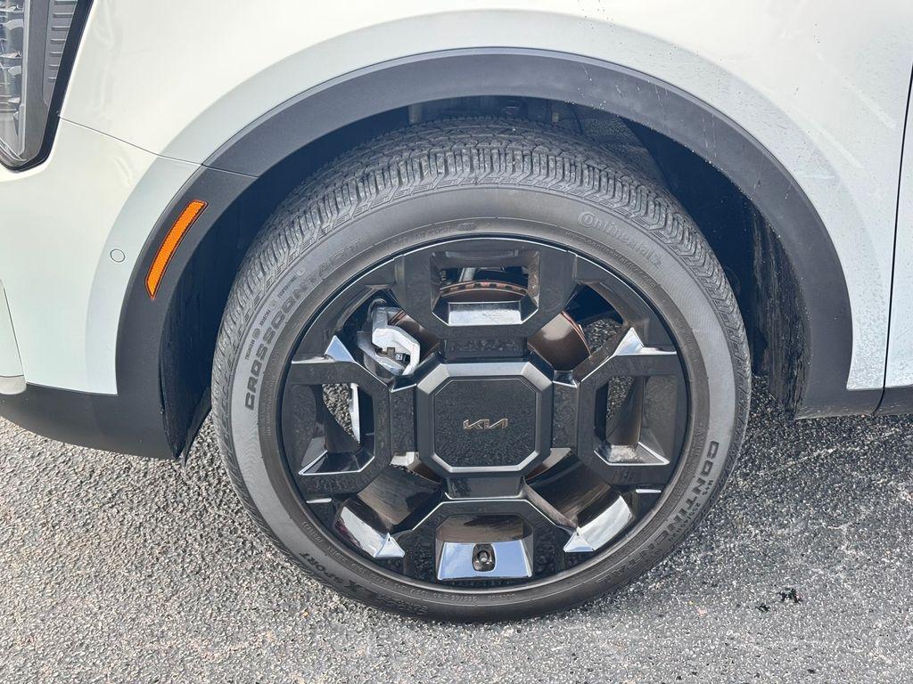 new 2026 Kia Sorento car, priced at $41,113